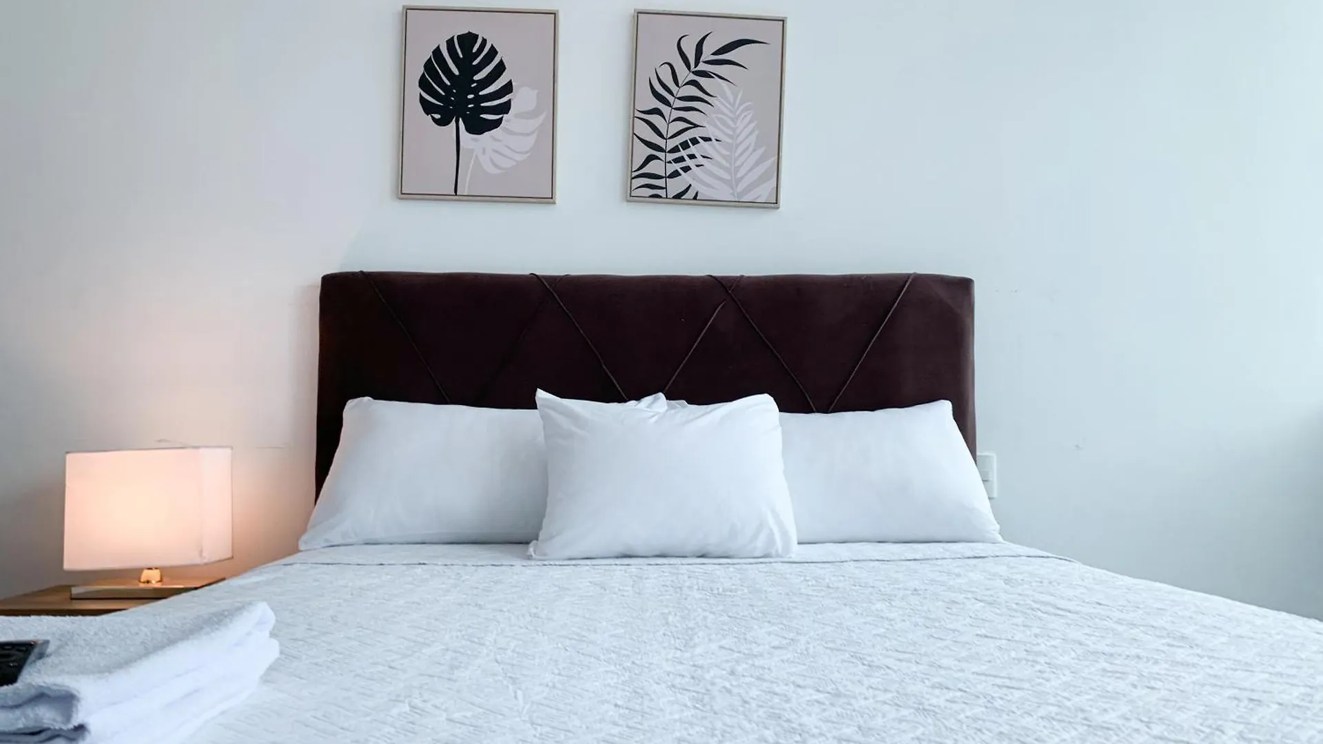 Suite De Lujo Cerca Al Aeropuerto, Terminal, Mall Sol Guayaquil