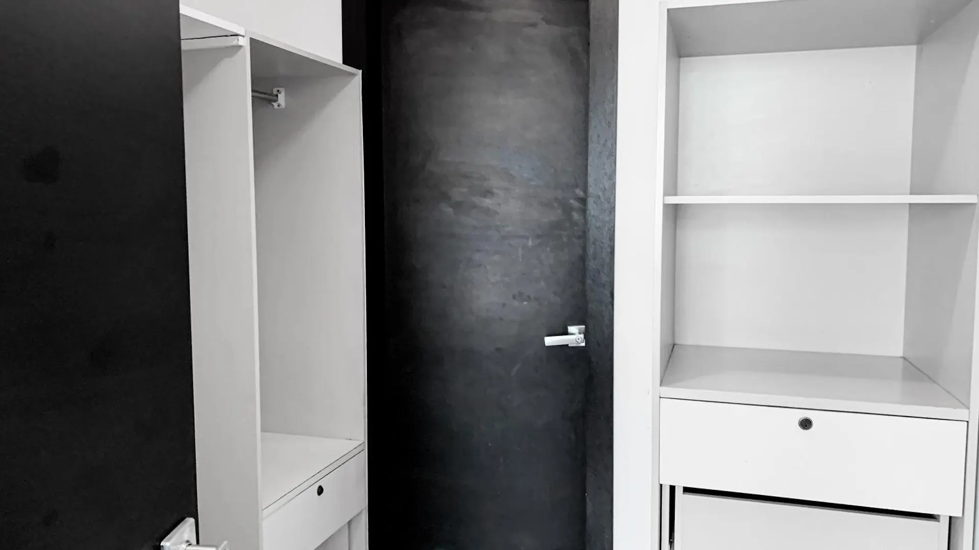 Suite De Lujo Cerca Al Aeropuerto, Terminal, Mall Sol Guayaquil Apartamento