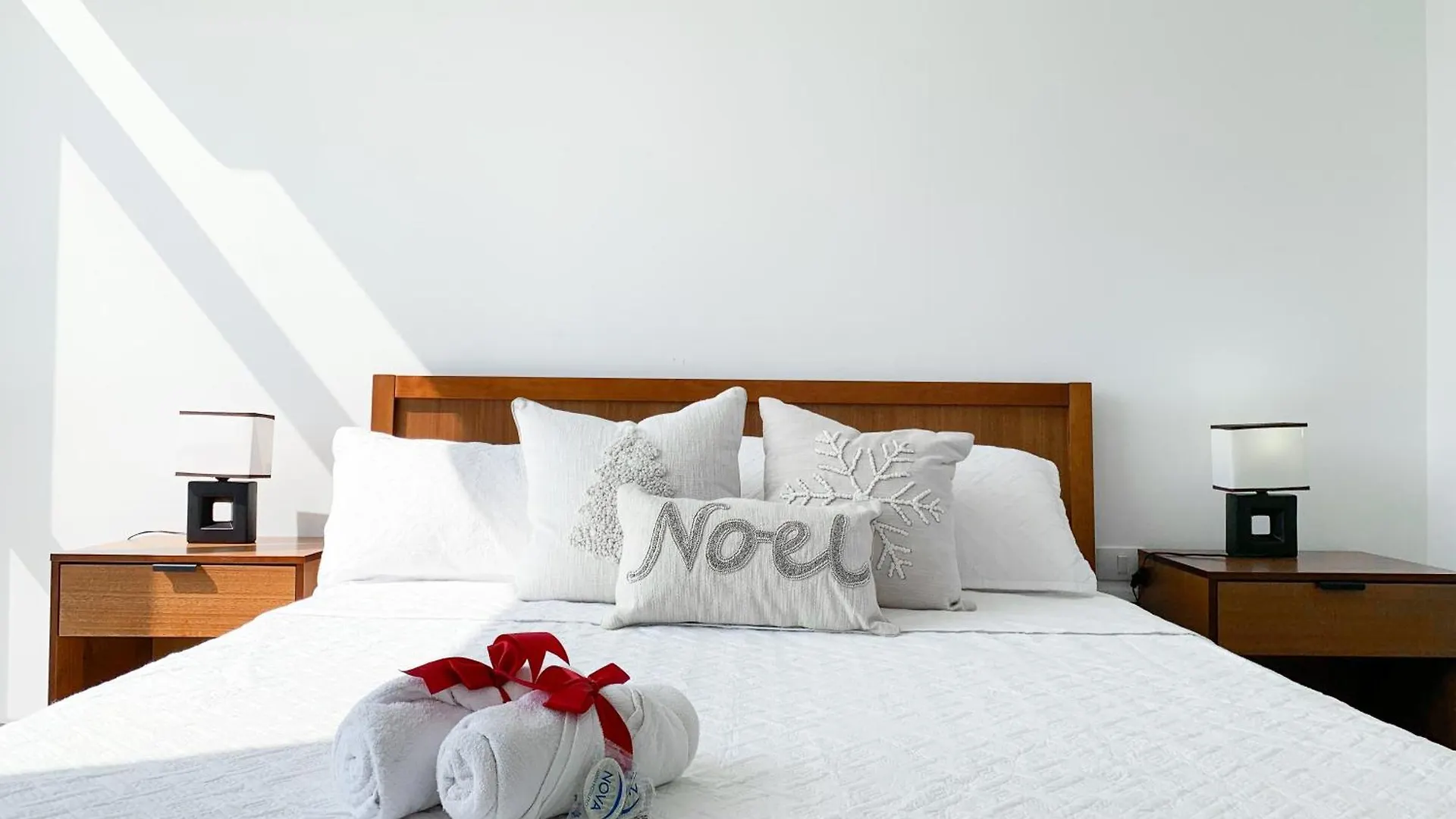 Suite De Lujo Cerca Al Aeropuerto, Terminal, Mall Sol Guayaquil