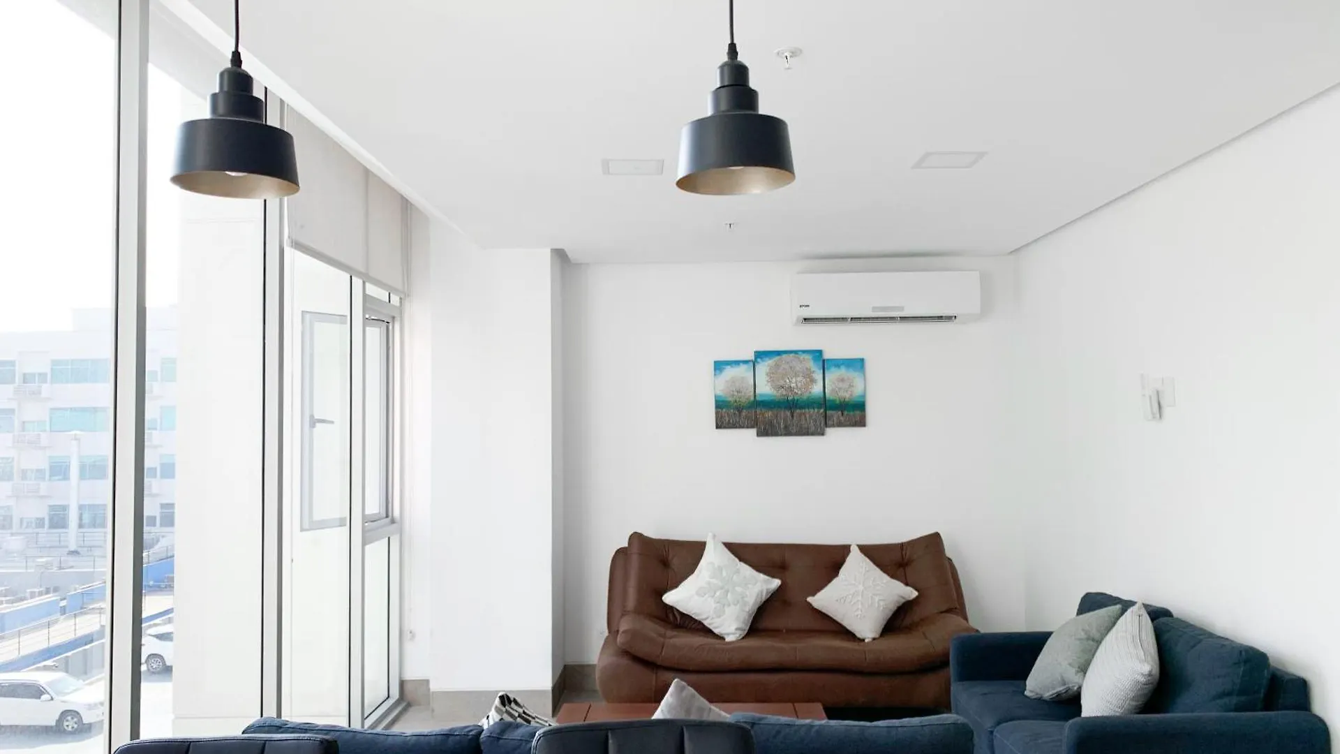 Suite De Lujo Cerca Al Aeropuerto, Terminal, Mall Sol Guayaquil Apartamento