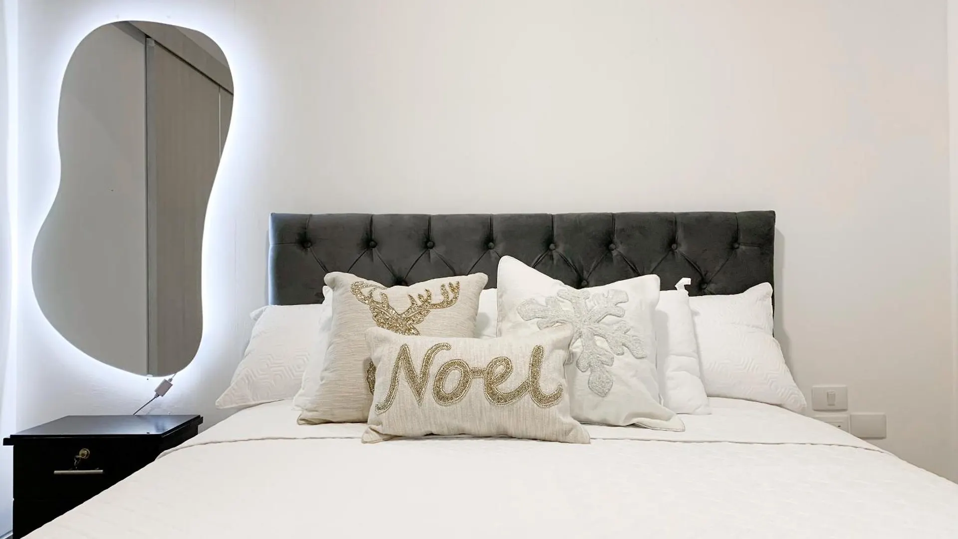 Apartamento Suite De Lujo Cerca Al Aeropuerto, Terminal, Mall Sol Guayaquil