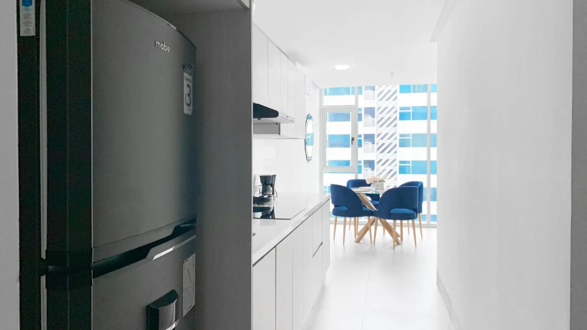 Apartamento Suite De Lujo Cerca Al Aeropuerto, Terminal, Mall Sol Guayaquil Ecuador